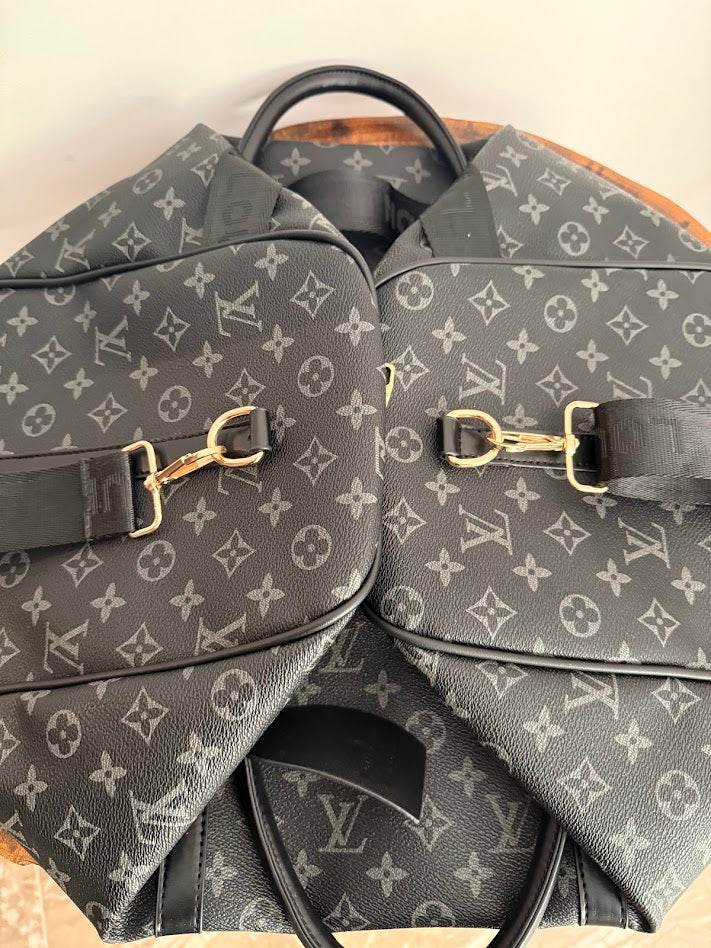 Louis Vuitton Logo Duffel Bag, Black (Original Leather)